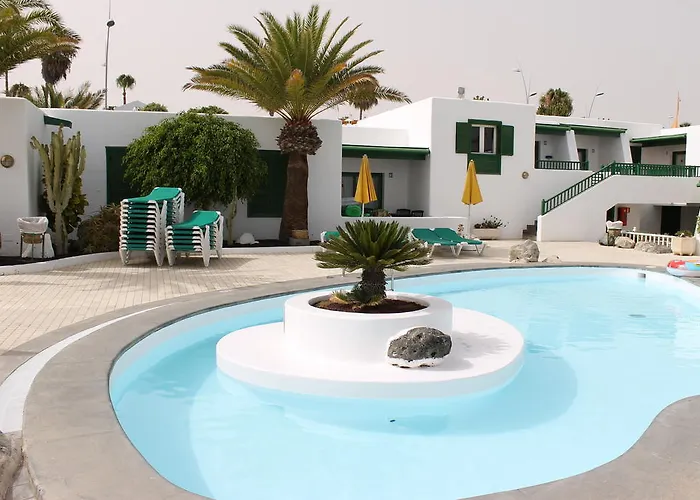 假日公园 维拉斯克兹洋房酒店 2*