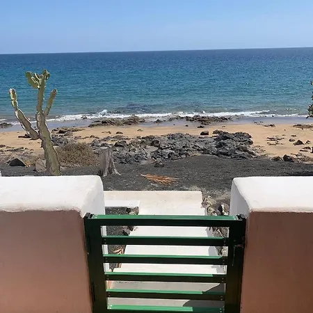 Velazquez 2* プエルト・デル・カルメン