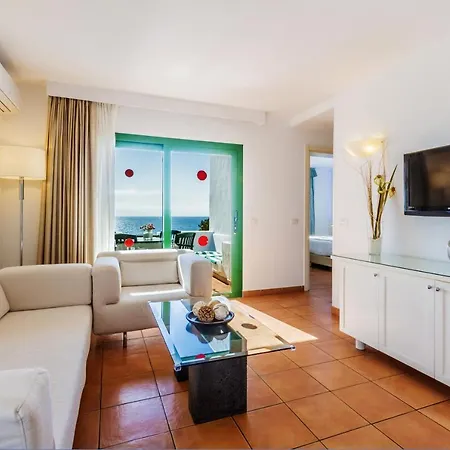 ホリデーパーク Velazquez プエルト・デル・カルメン