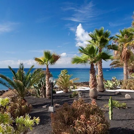 Velázquez 2* Puerto del Carmen (Lanzarote)