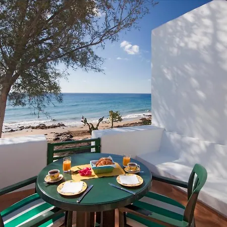 Velázquez Puerto del Carmen (Lanzarote)